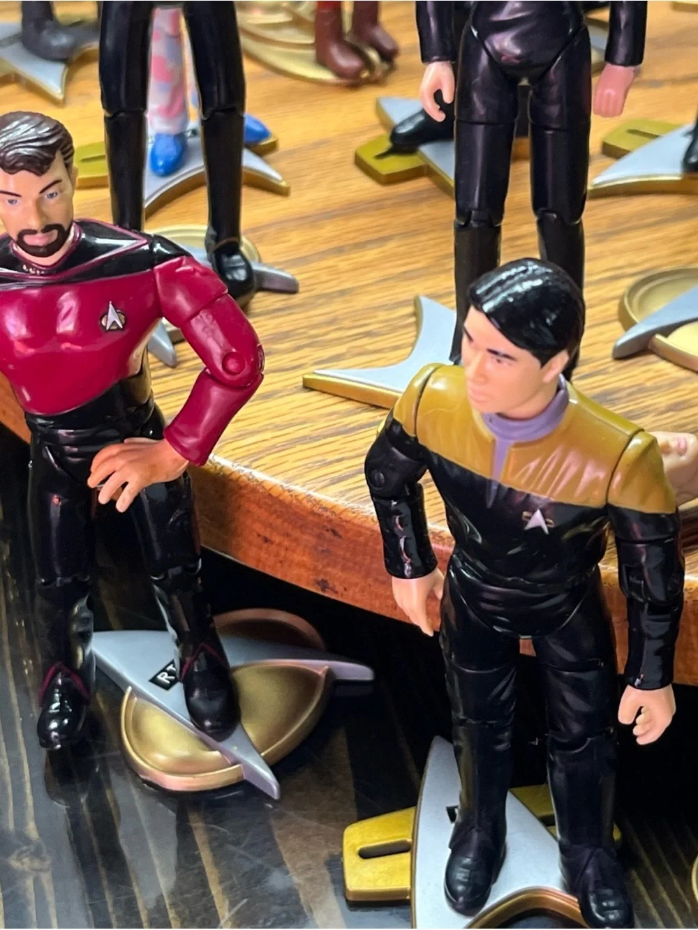 Large lot of Star Trek action figures 33 in the lot